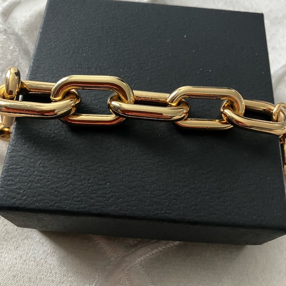 Gold Heart Charm Bracelet. Add a touch of flair to your basic look. - Picture 4 of 8